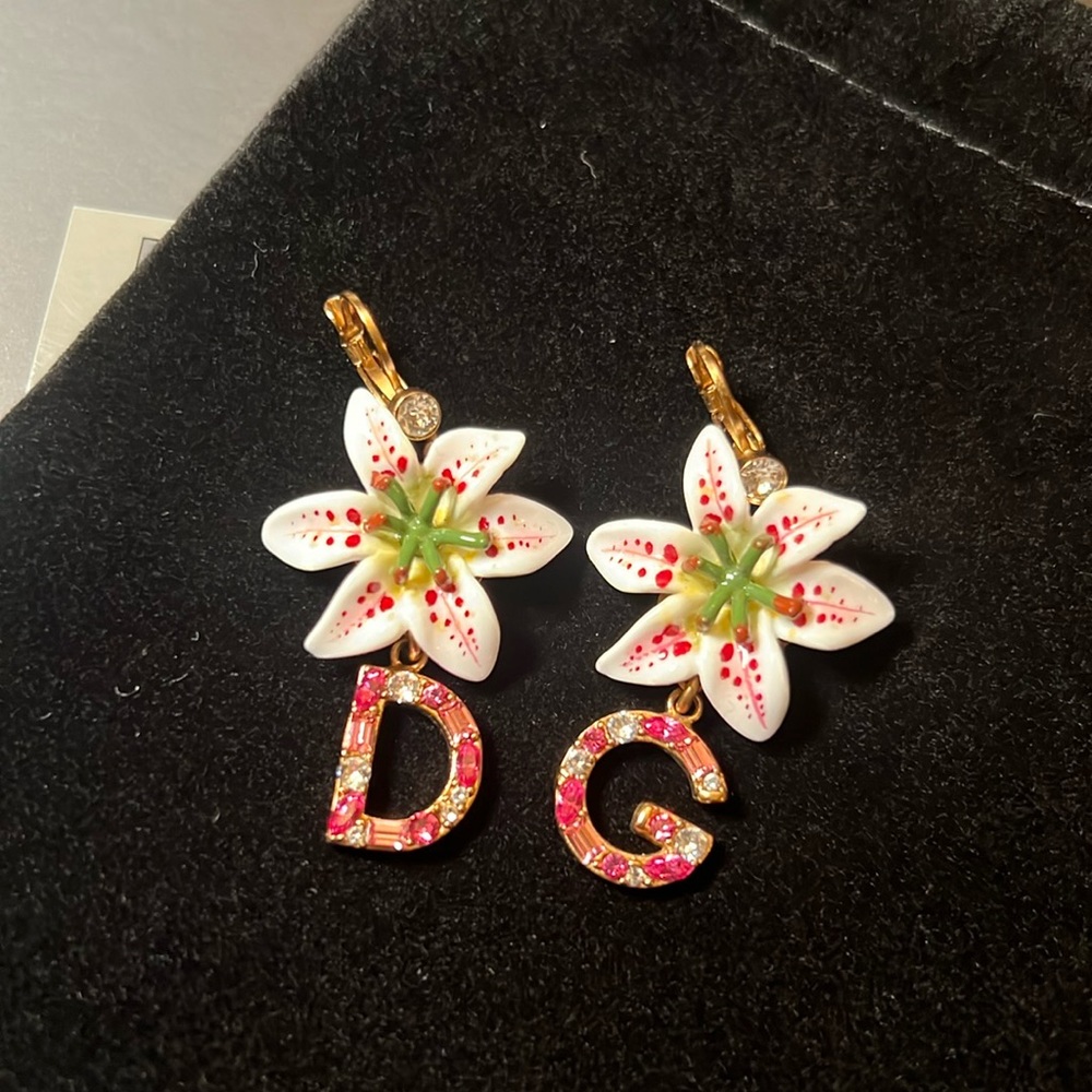 •Dolce & Gabbanna Earrings